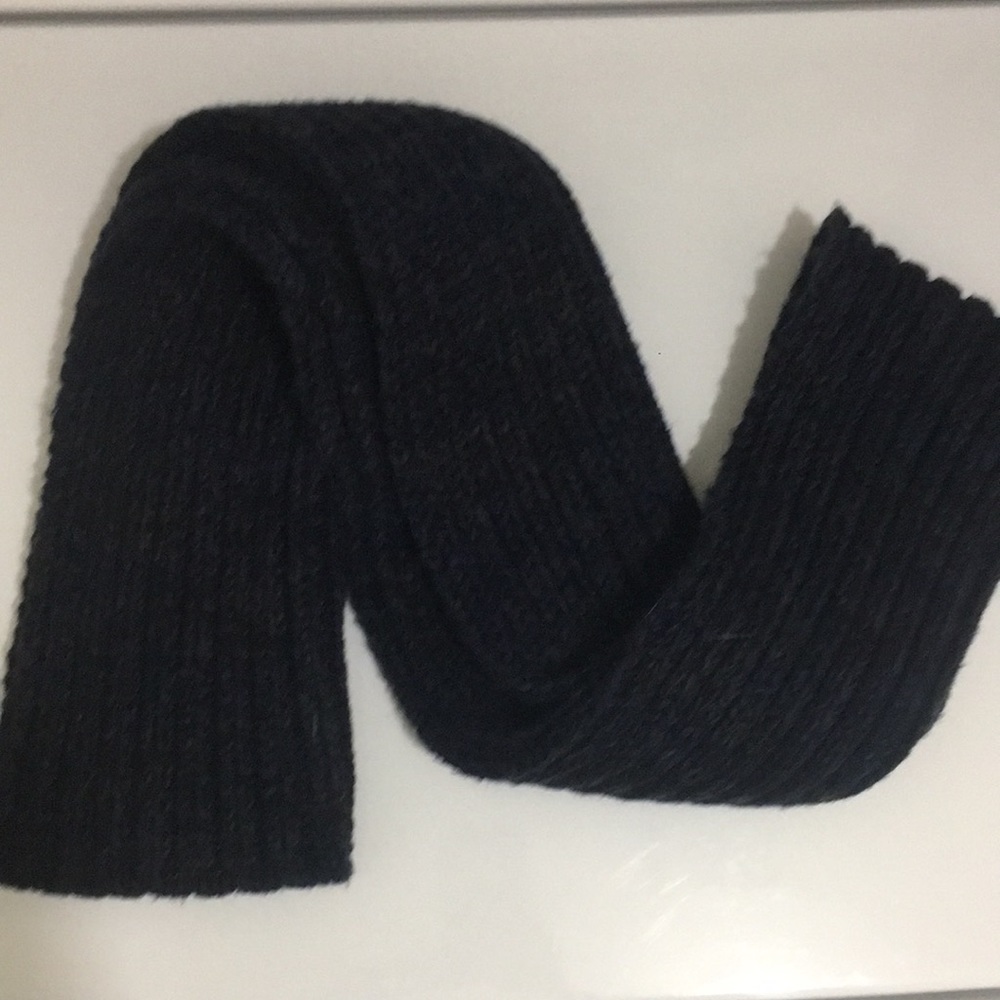 Scarf 70”x10”